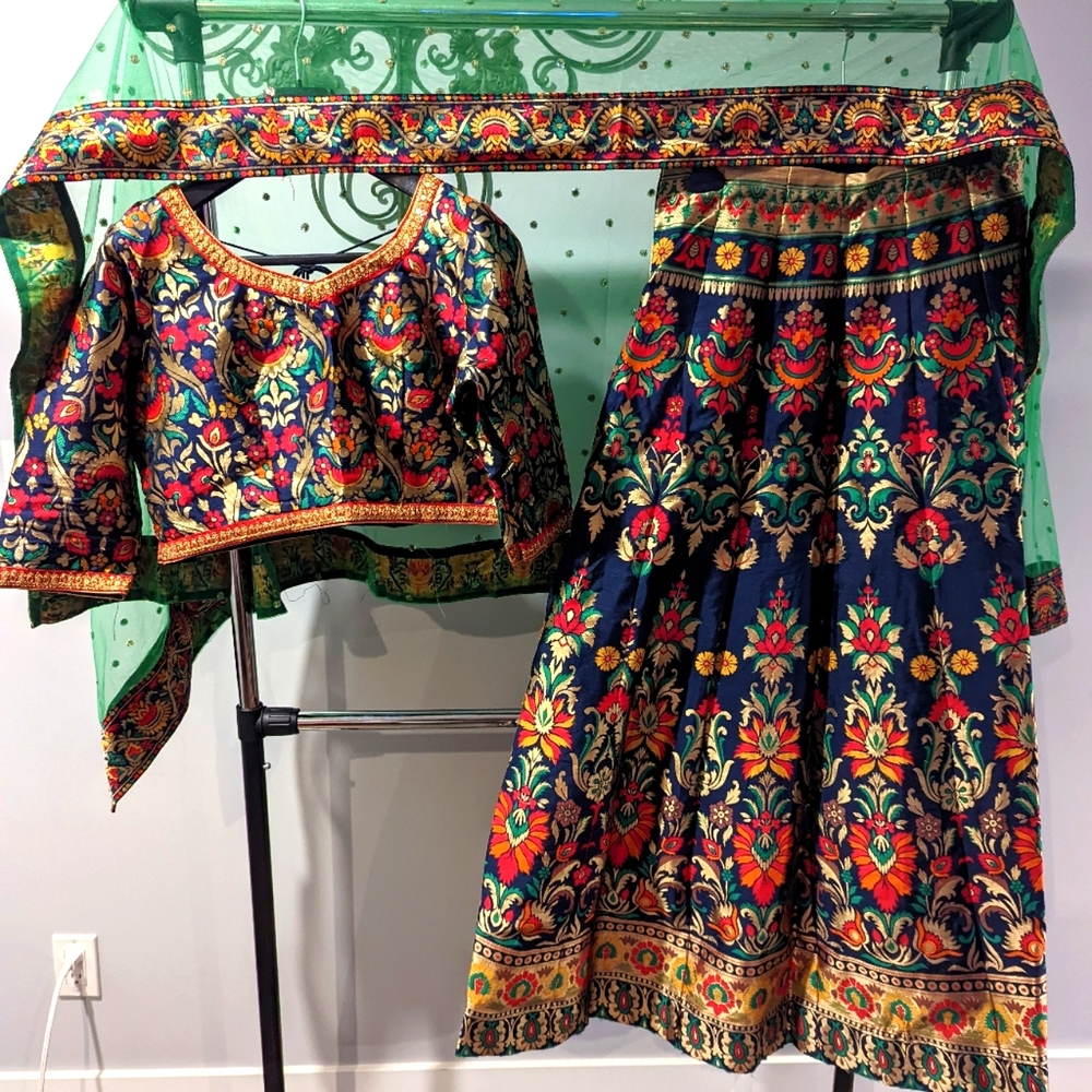 Heavy lehnga